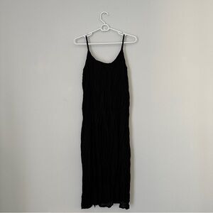 Black Spaghetti Strap Pleated Maxi Dress
